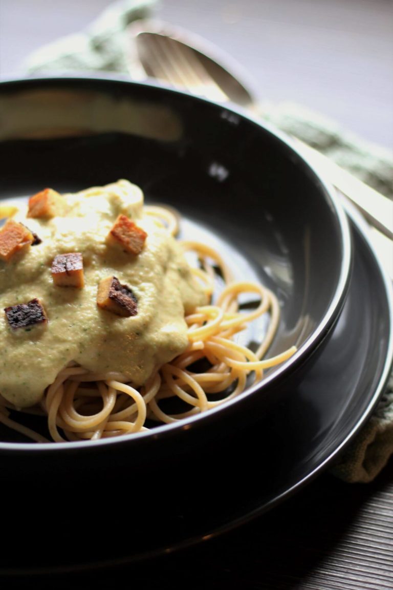 Spaghetti mit Gemüsesauce - verfluchtlecker