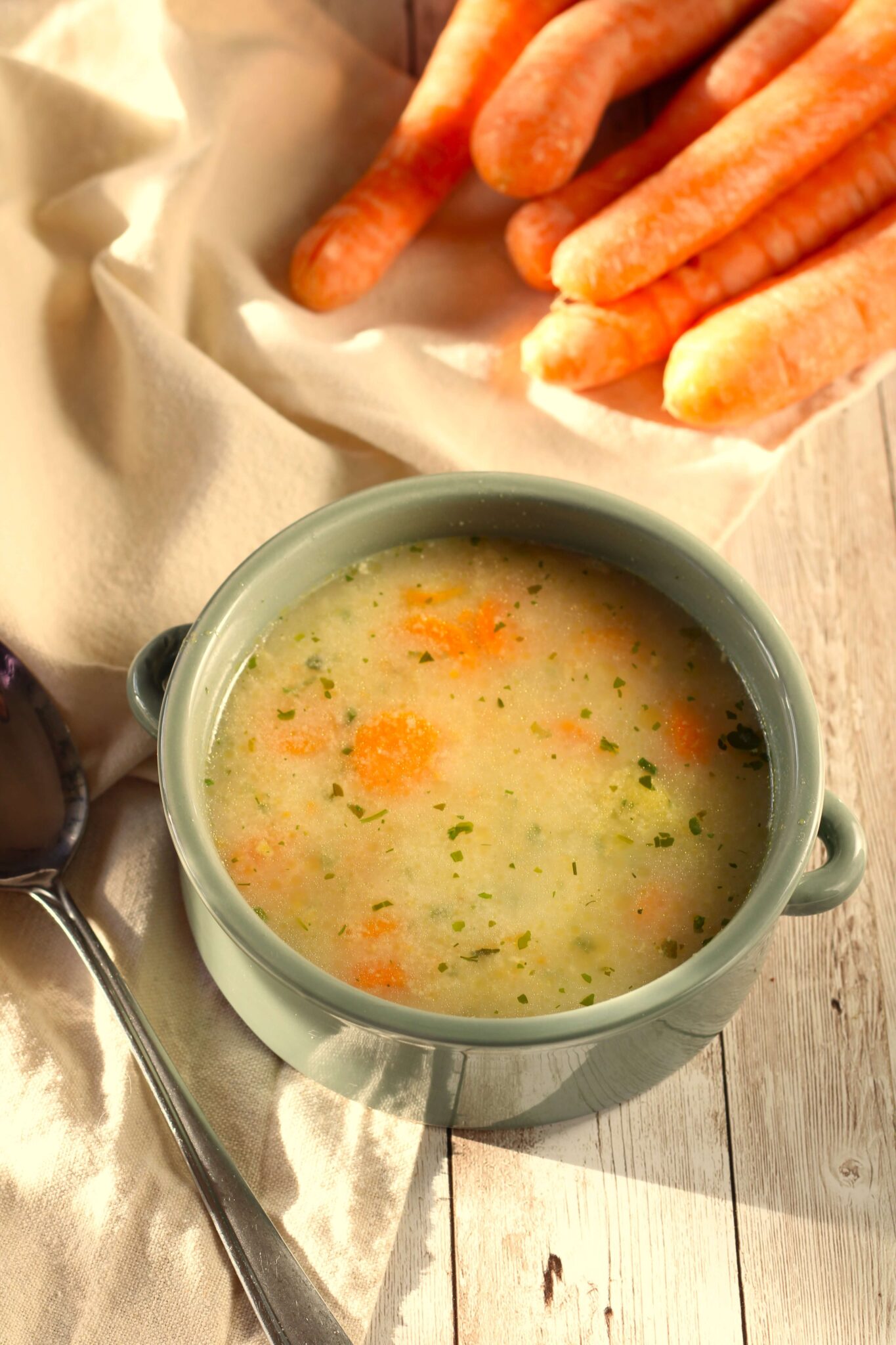 Grießsuppe mit Möhren, vegan - verfluchtlecker